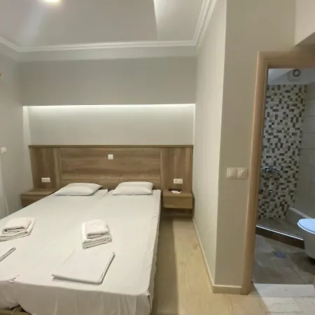 Filoxenia Aparthotel