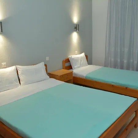 Filoxenia * Néoi Póroi