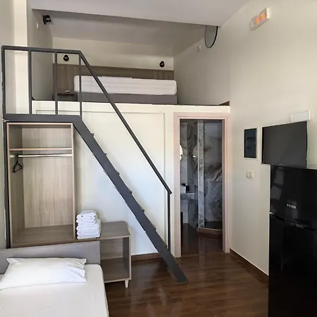 Filoxenia Hotel apartamentowy Nei Pori