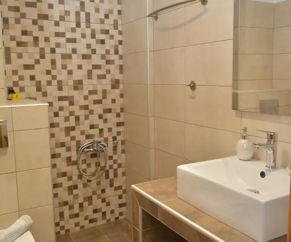 Aparthotel Filoxenia