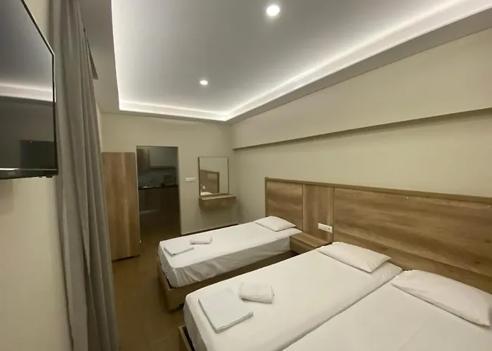 Filoxenia Aparthotel Néoi Póroi